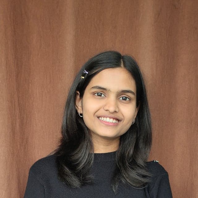 akshara durugkar, associate at decoded