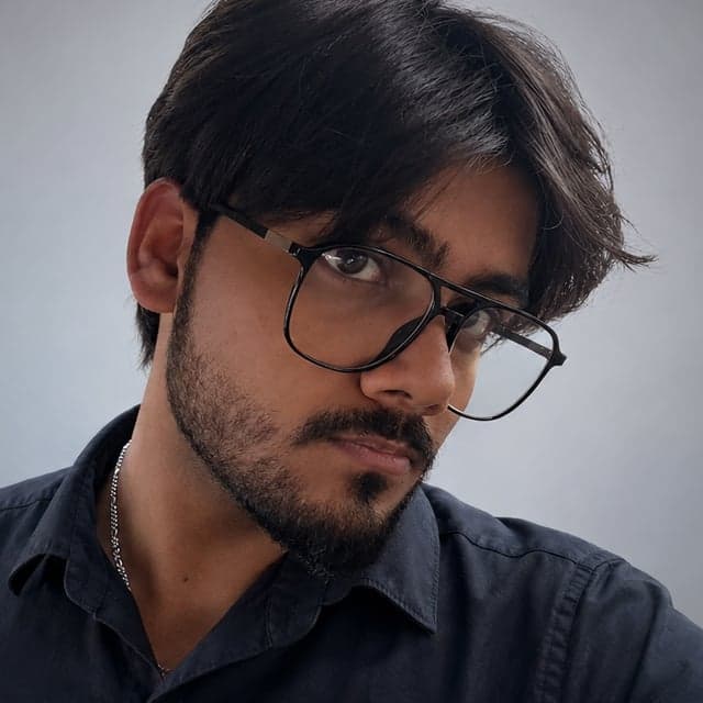 mohammad arif abdullah, associate at decoded