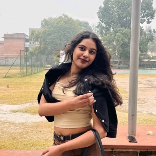 namami maheshwari, associate at decoded